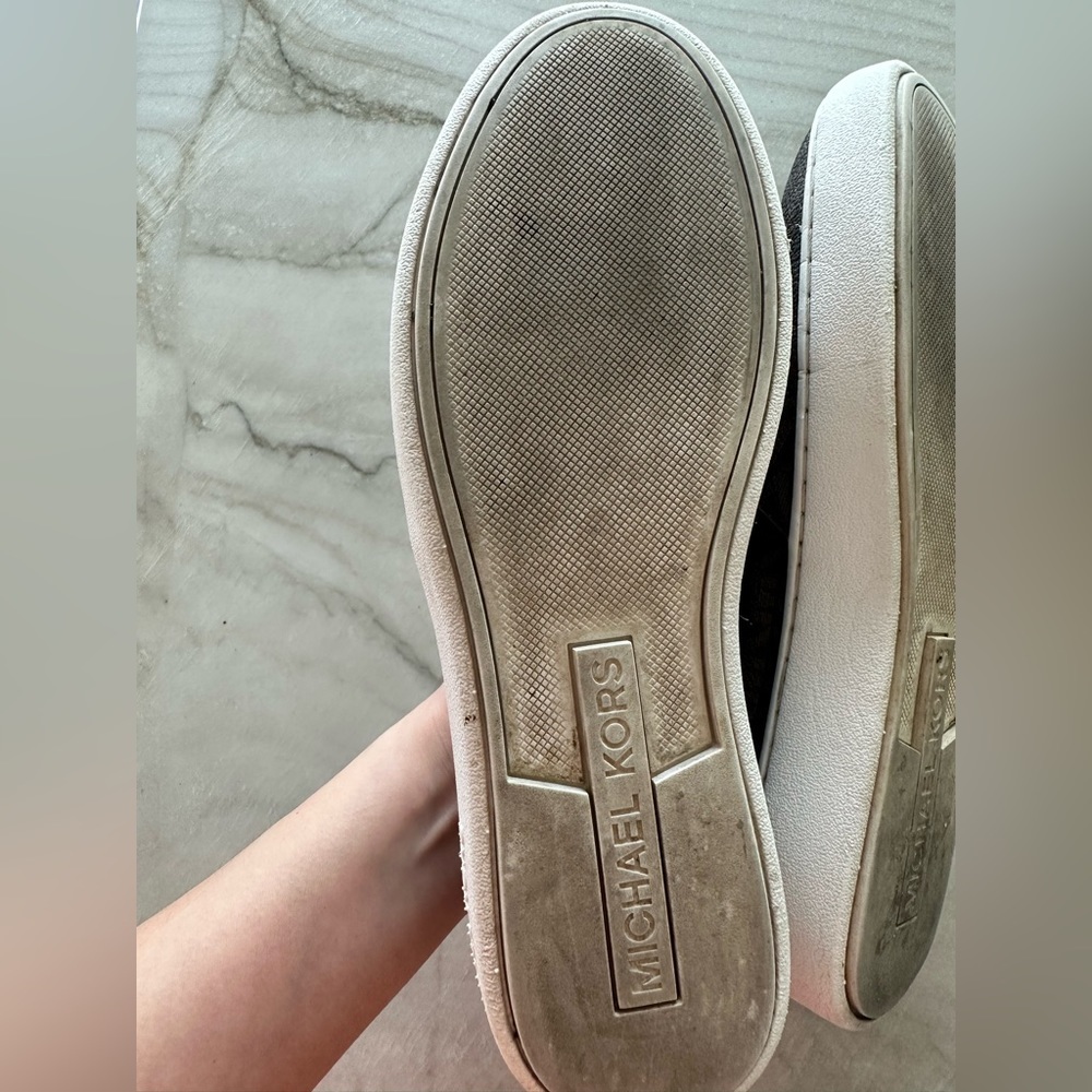 Michael Kors Logo Slip-On Sneaker - Picture 5 of 6